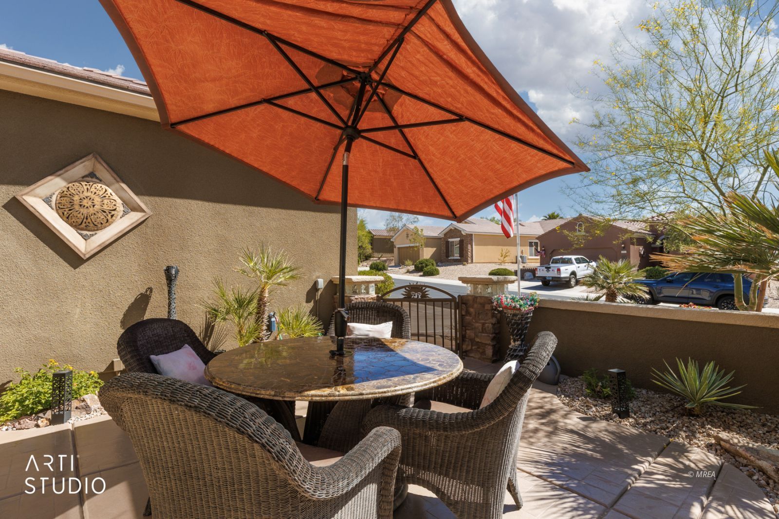 1029  Back Country Trl 