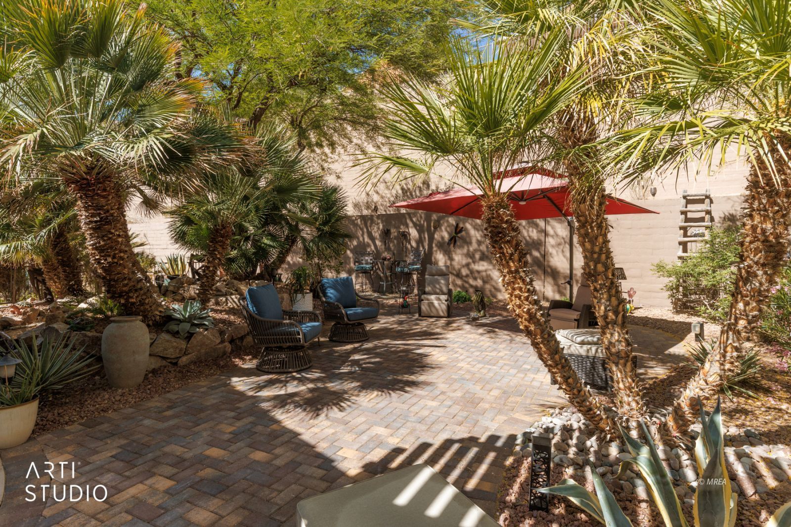 1029  Back Country Trl 