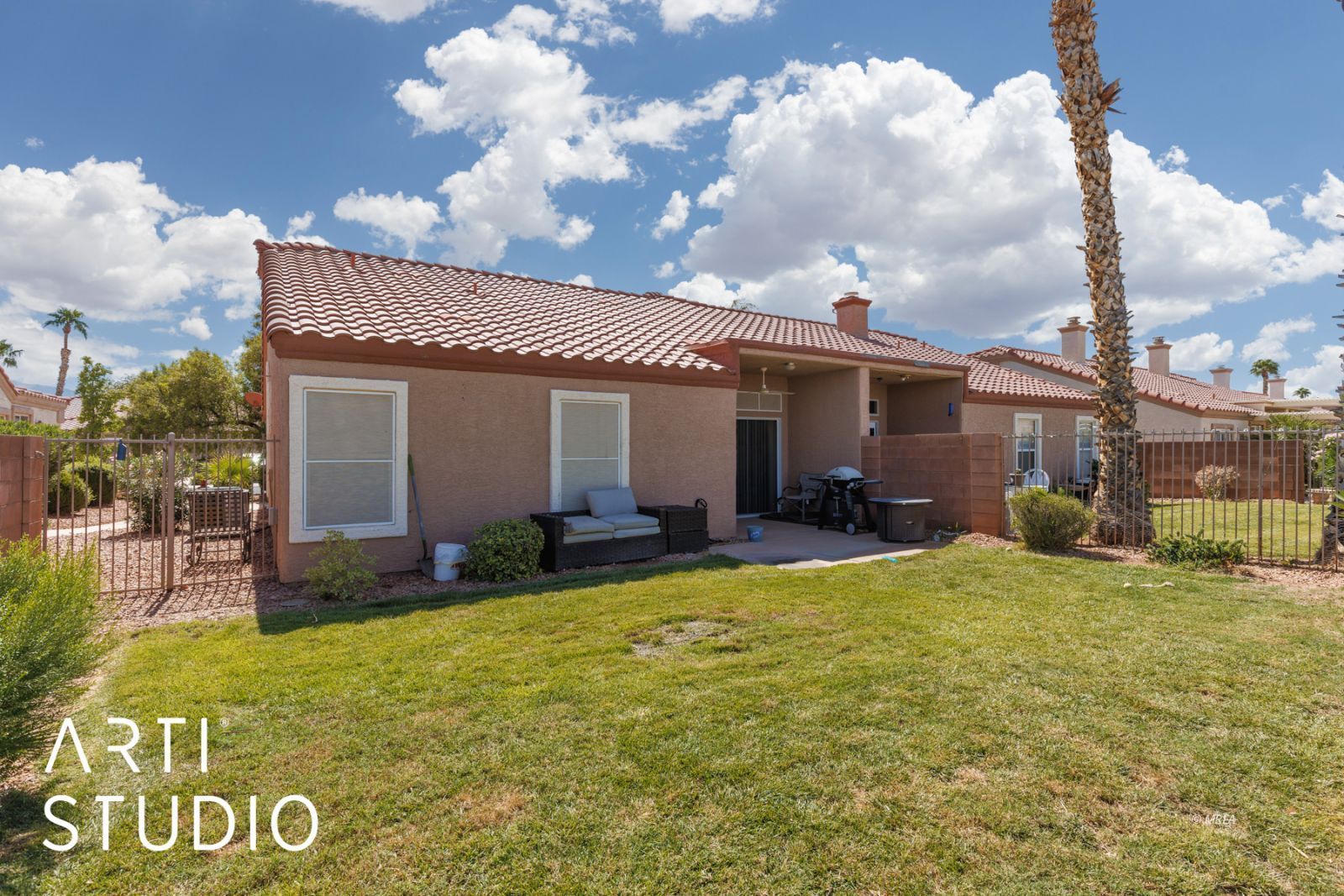 517  Beacon Ridge Way