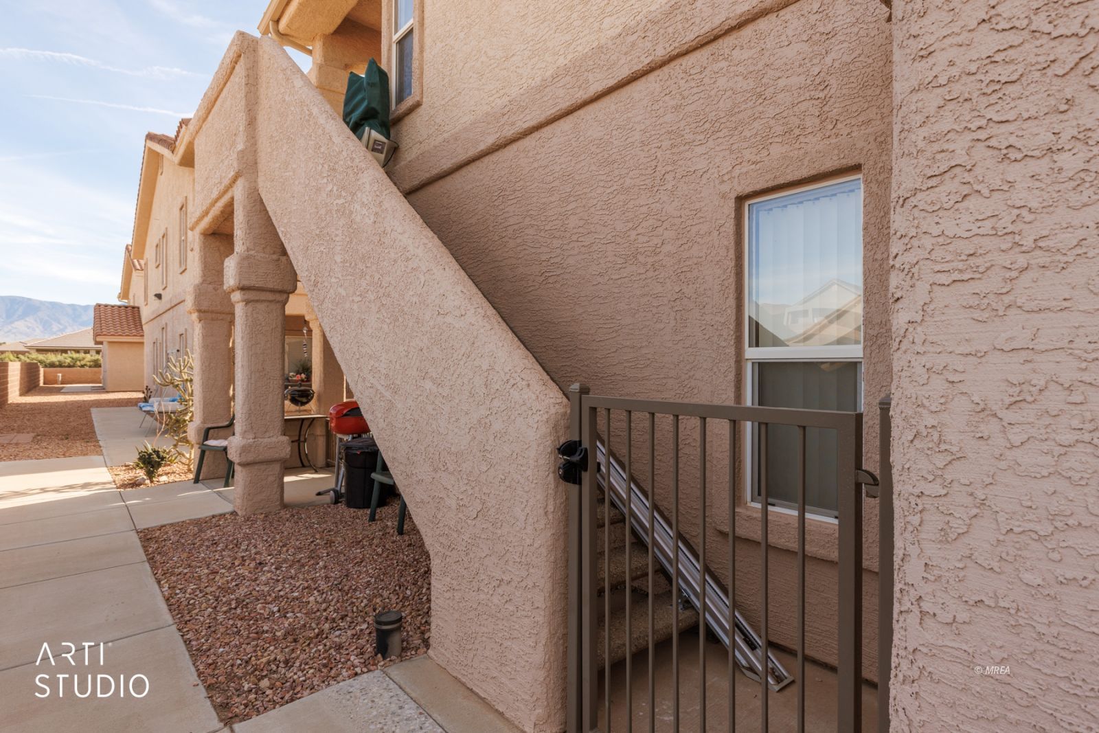 517 W Mesquite Blvd #2323