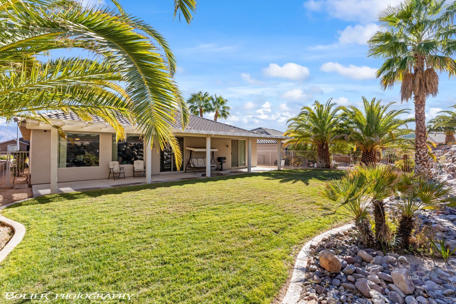 1389  Vista Del Ciudad Dr 