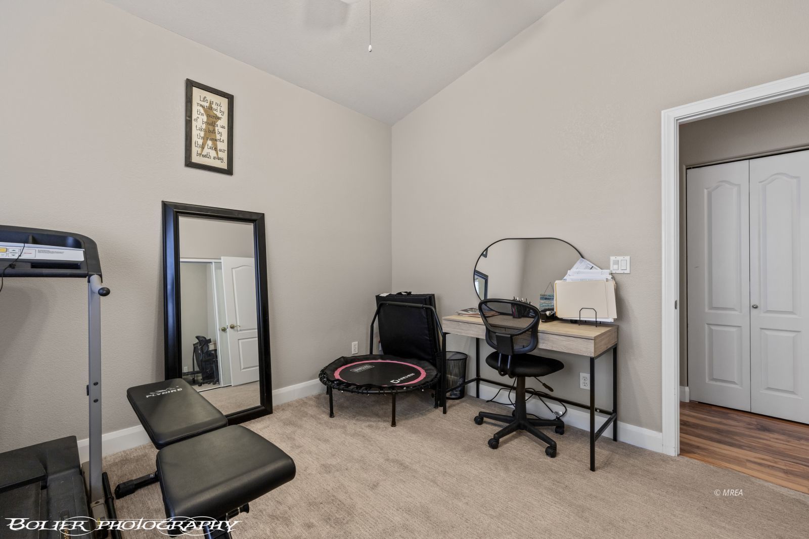 1231  Indian Wells Rd