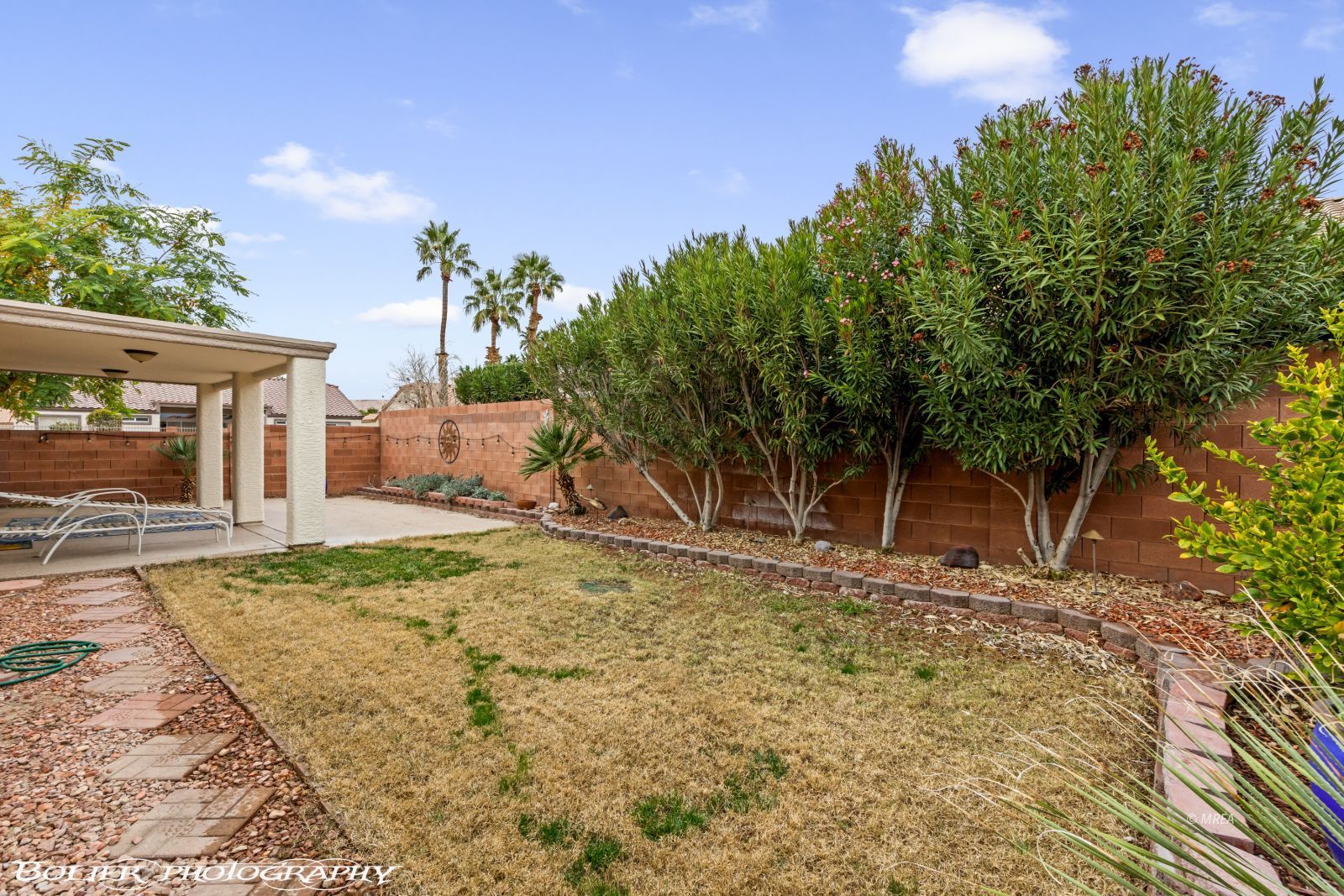 1231  Indian Wells Rd