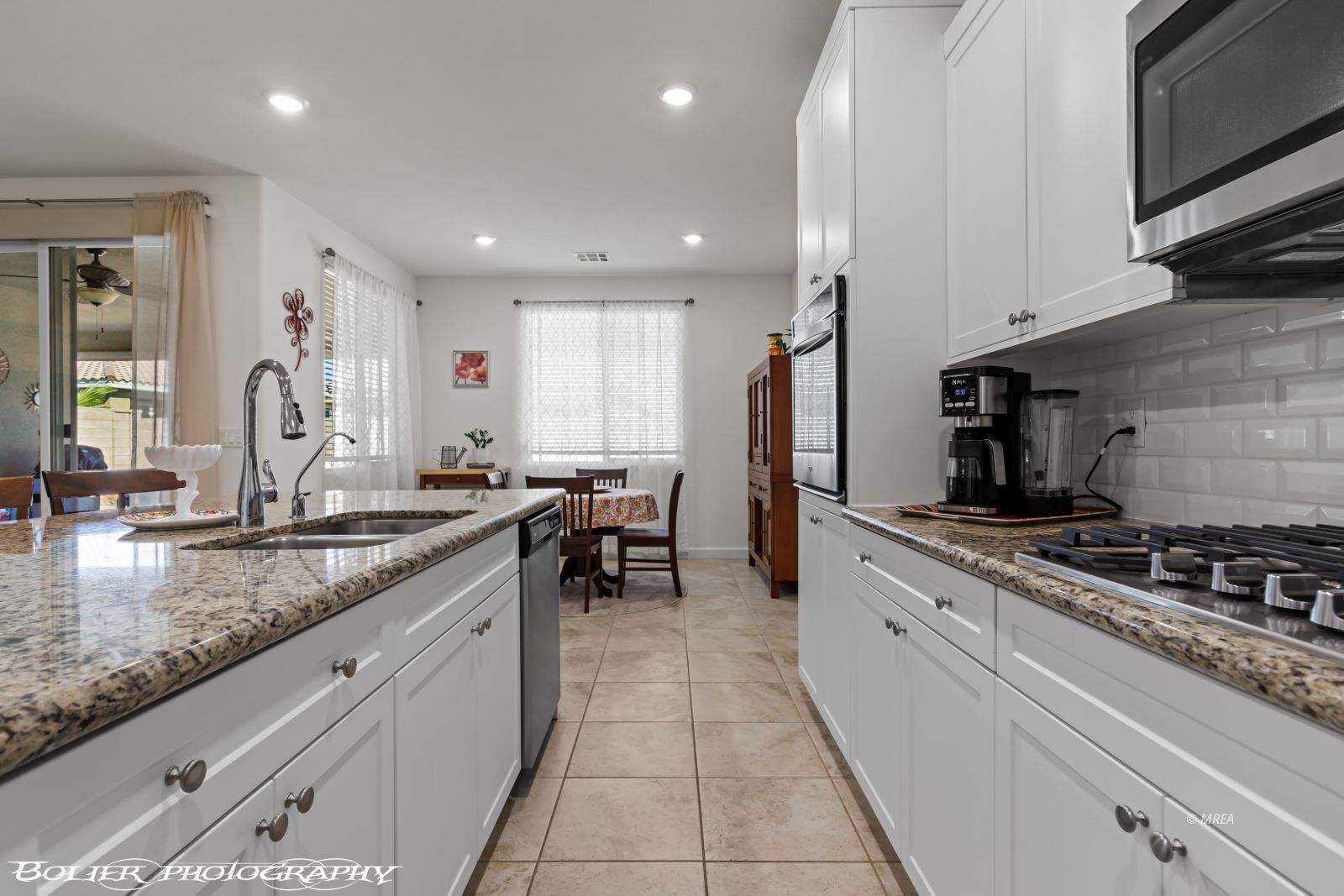 469  Paradise Valley Heights 