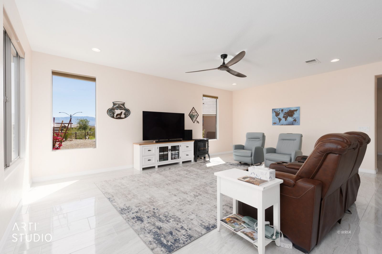 1492  Downy Peak Cyn 