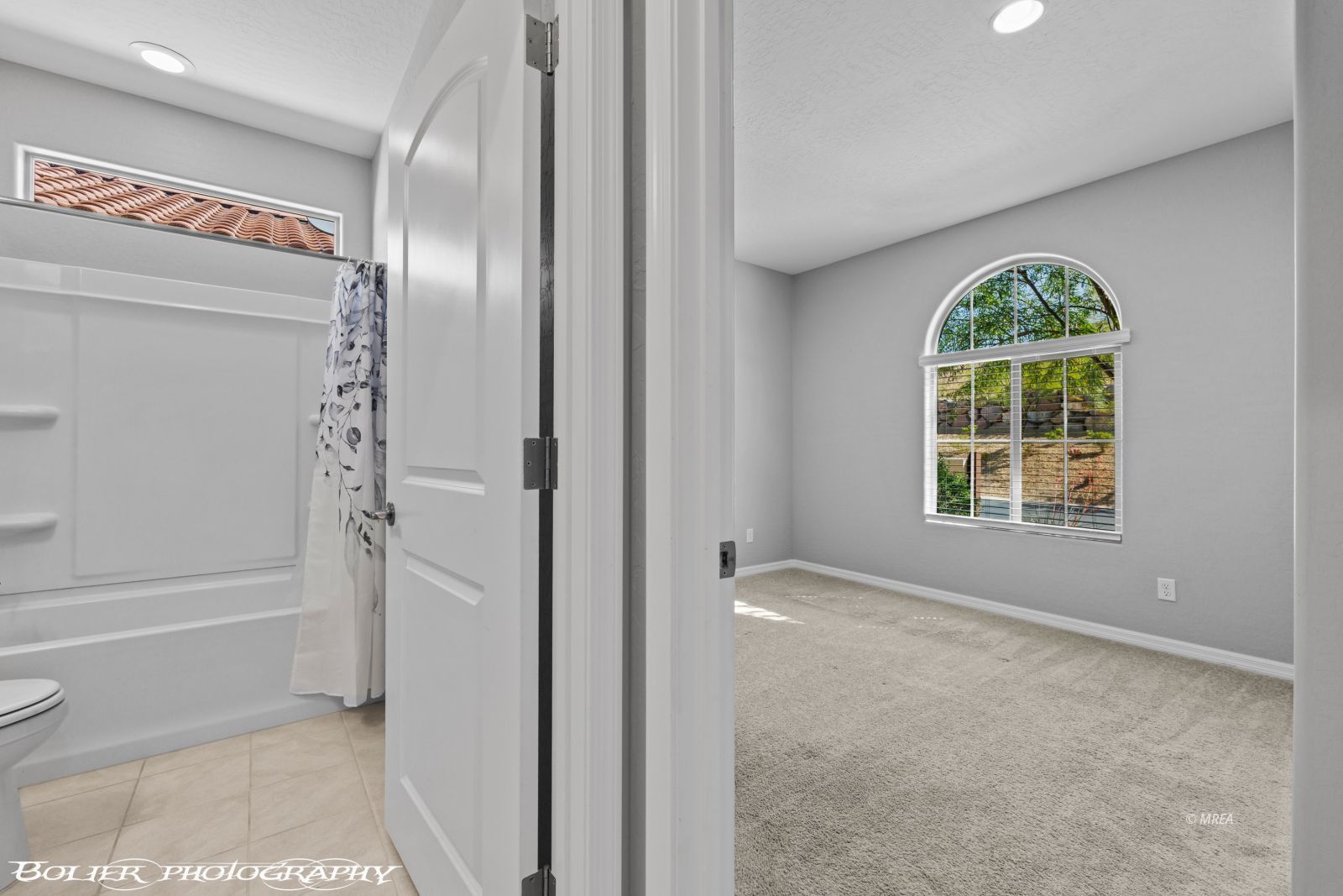 901  Emerald Pool Bluff 