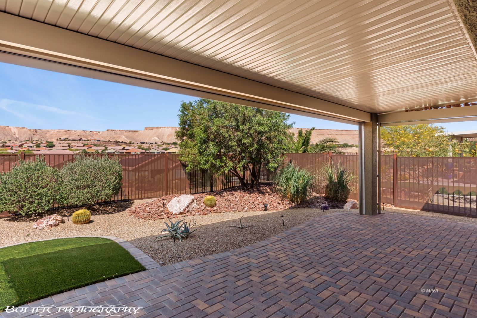 901  Emerald Pool Bluff 