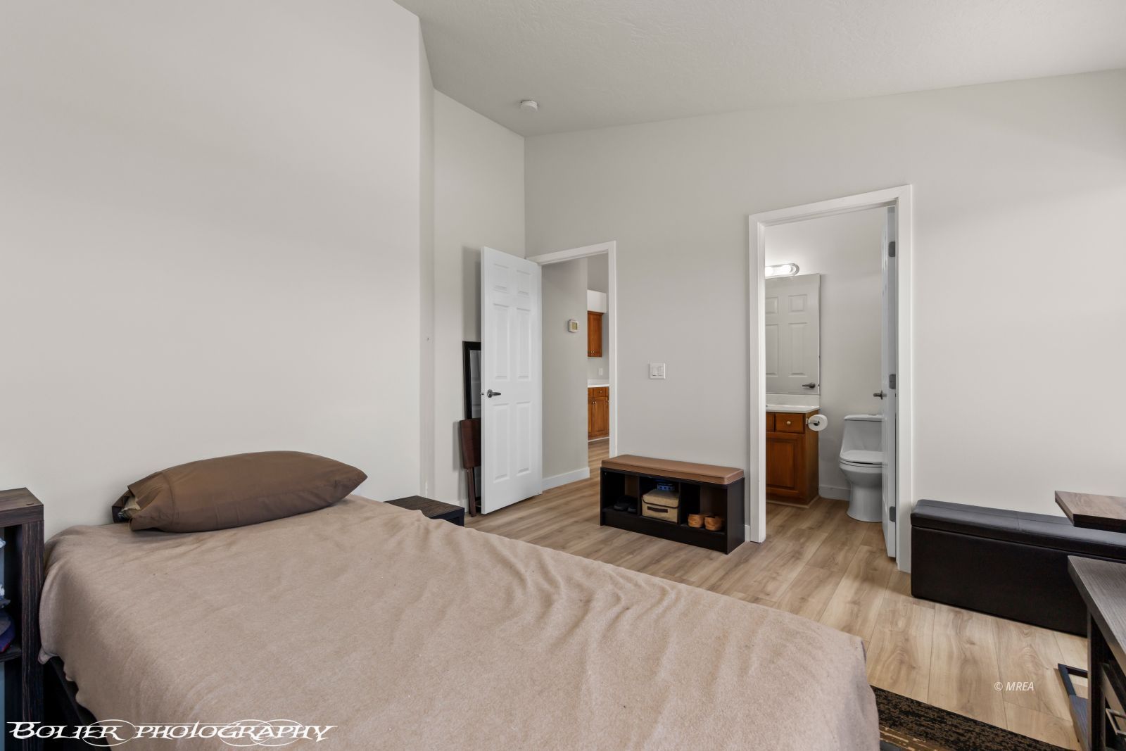400  Paradise Pkwy  #113