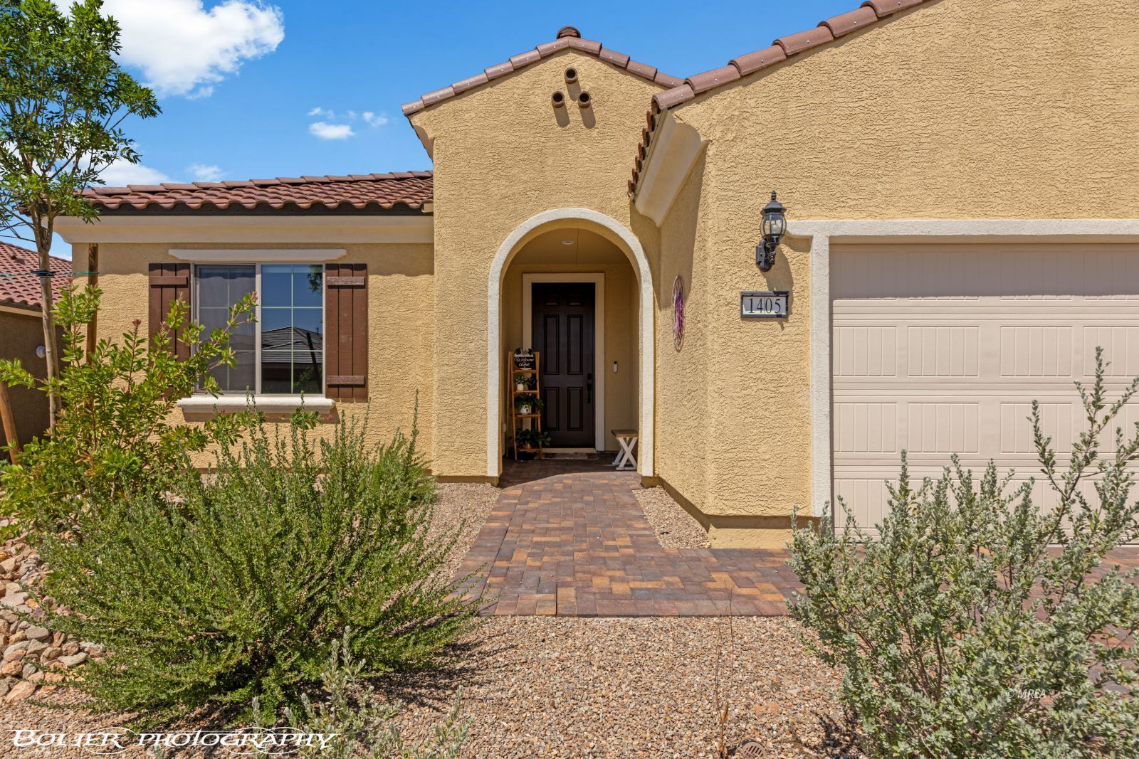 1405  Pin Cushion Ridge 