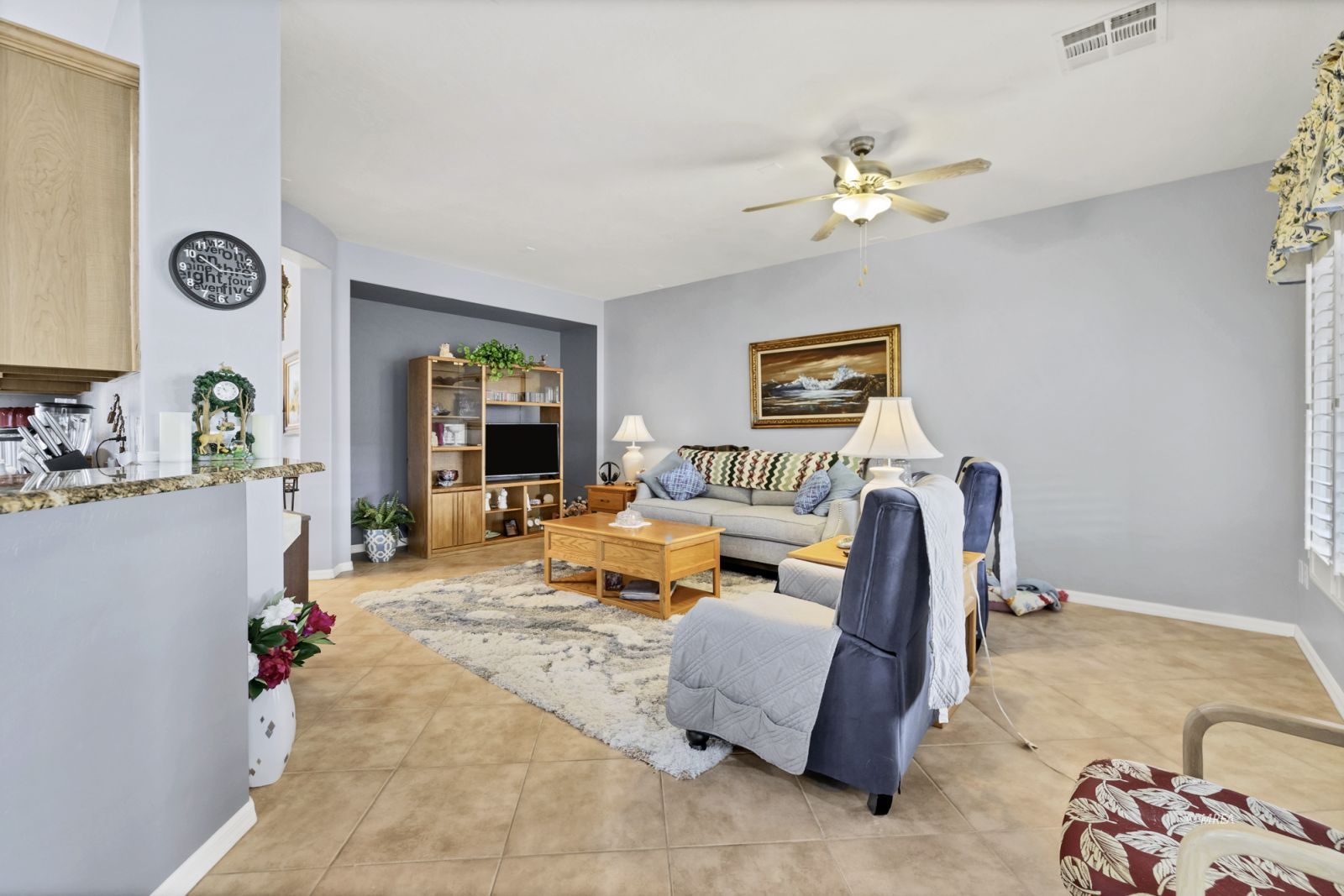 1385  Saddle Horn Ct