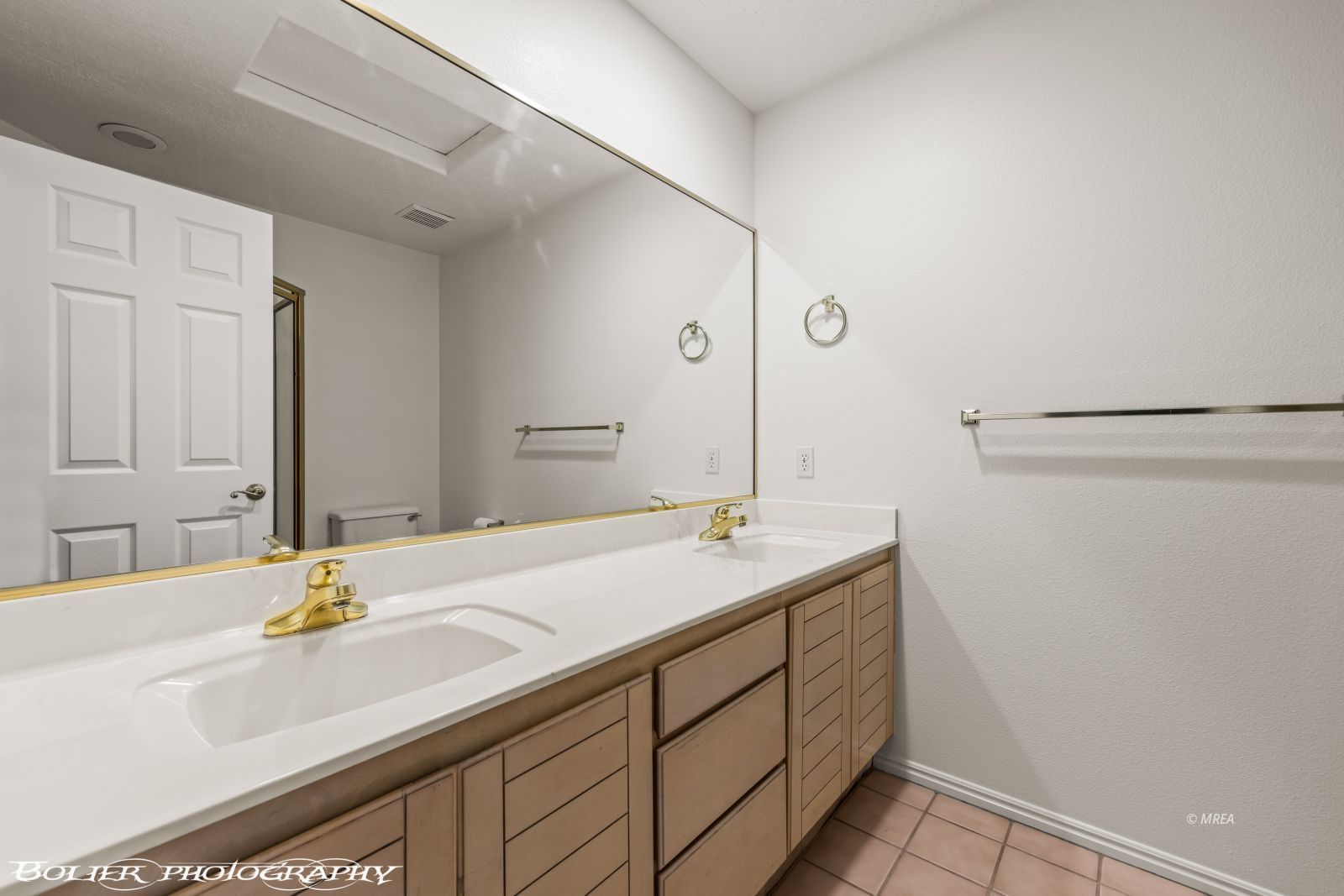 738  Mesa Springs Dr