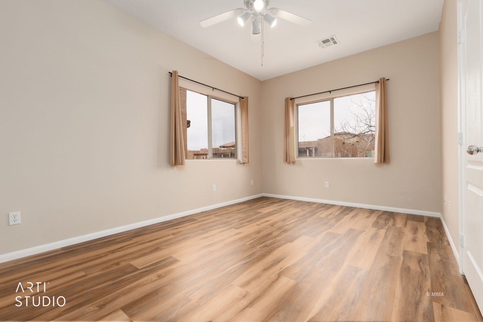 470  Turtle Back Road  #11D (1