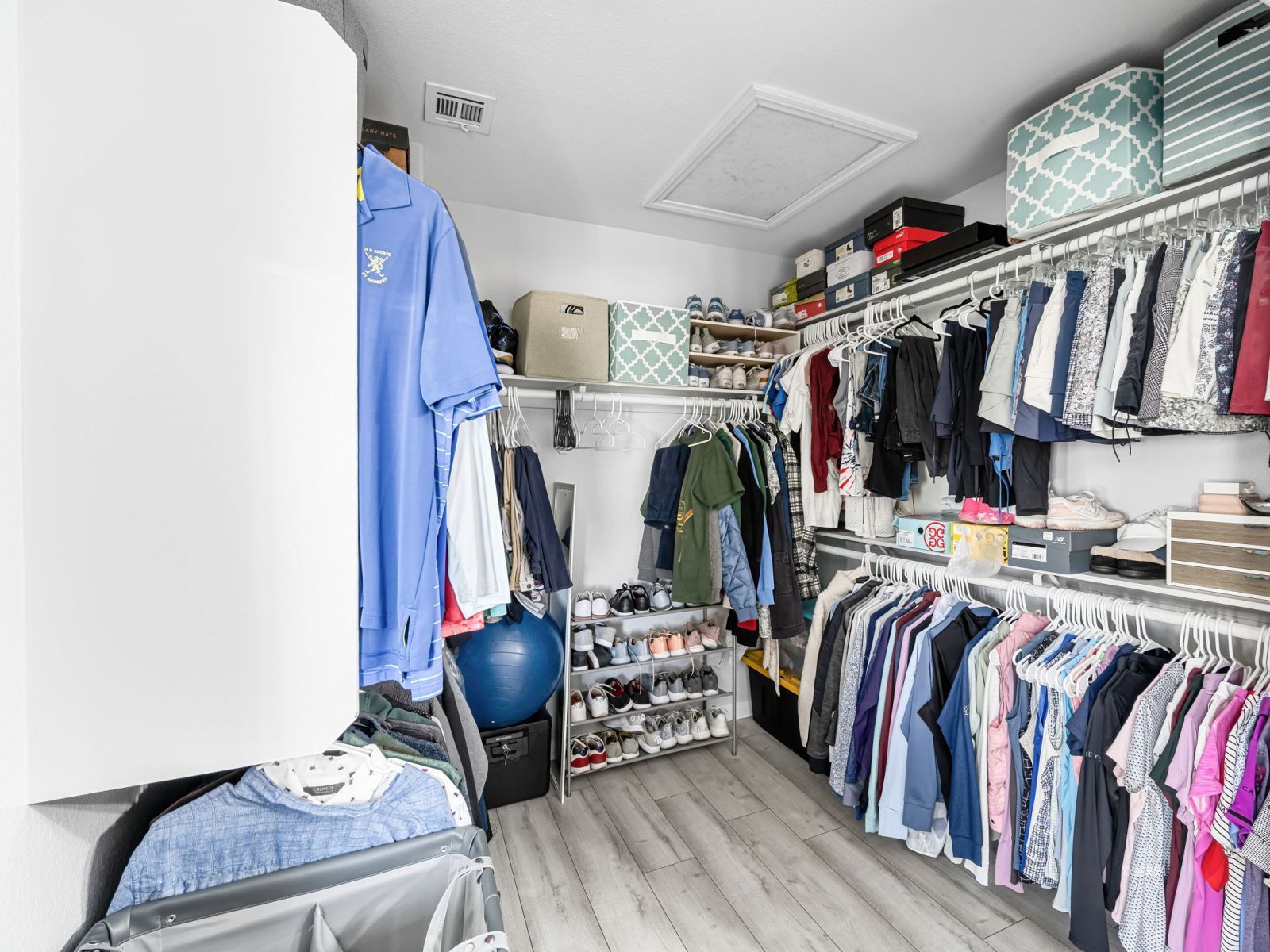 2199  Maple Shade St