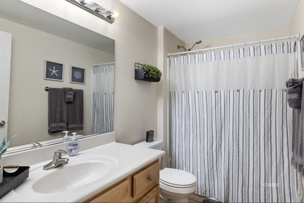 890  Kitty Hawk  #3311