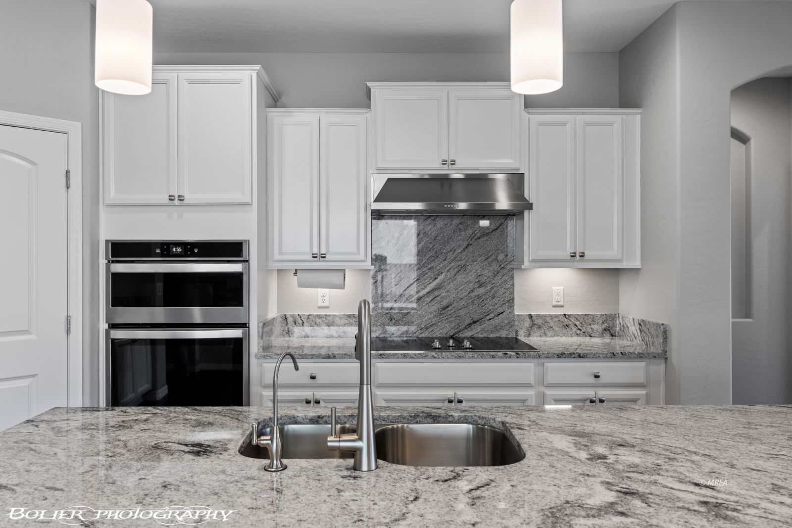 901  Emerald Pool Bluff 