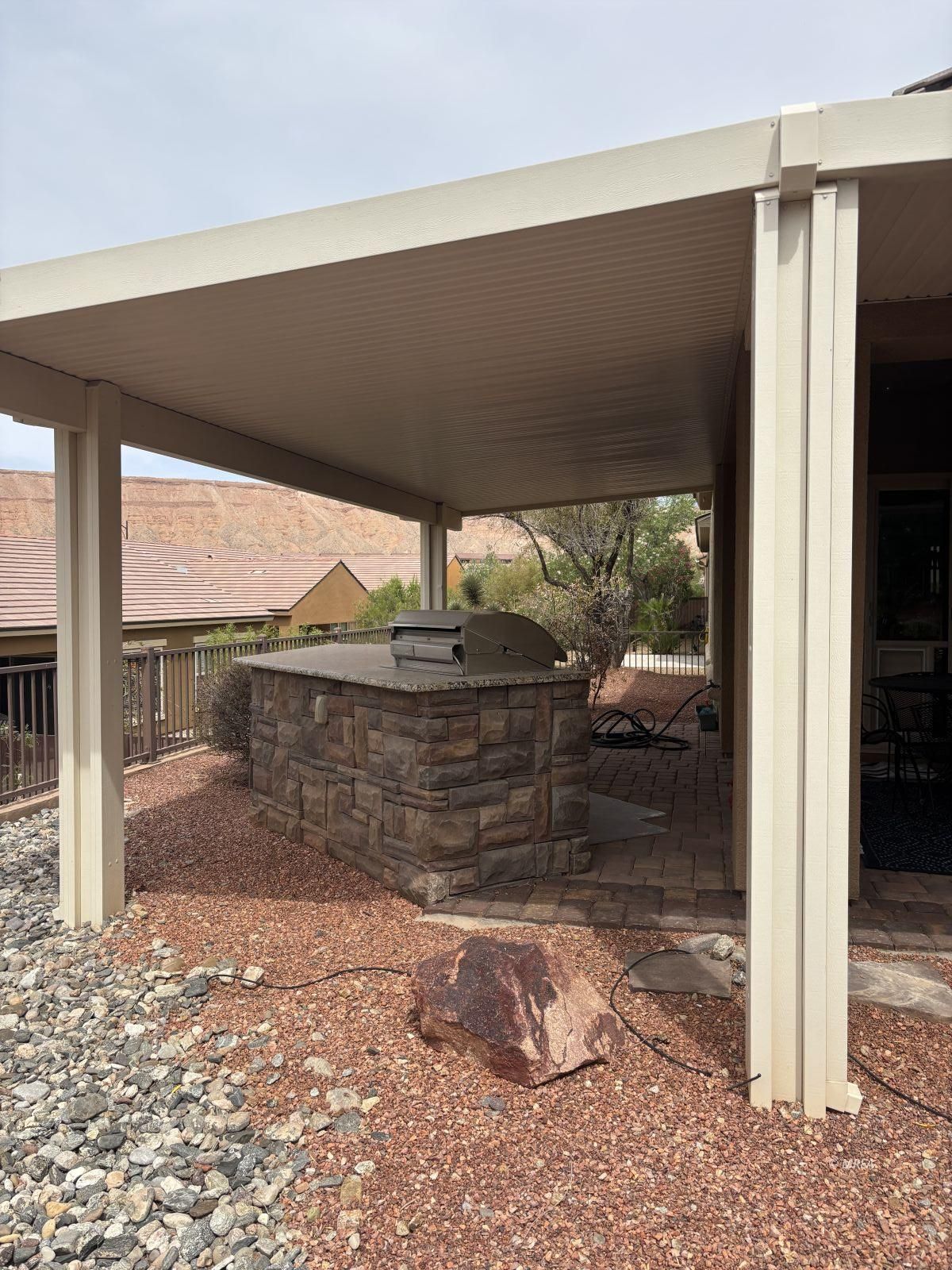 1385  Saddle Horn Ct