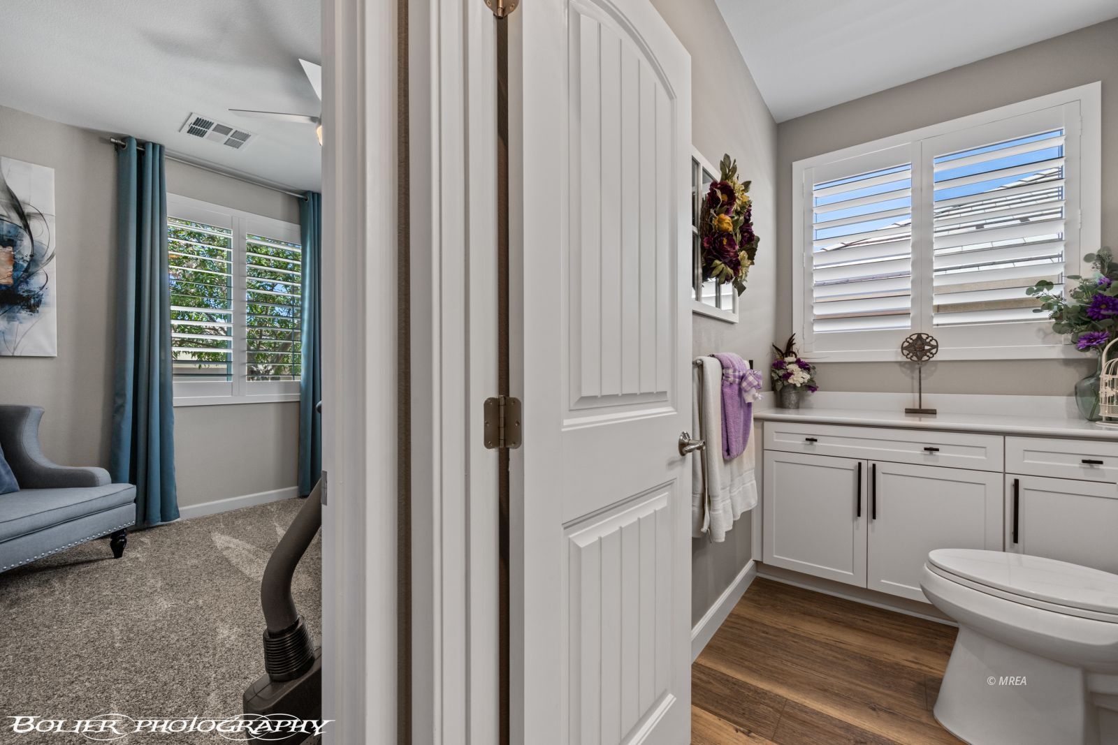 472  Paradise Valley Hts 