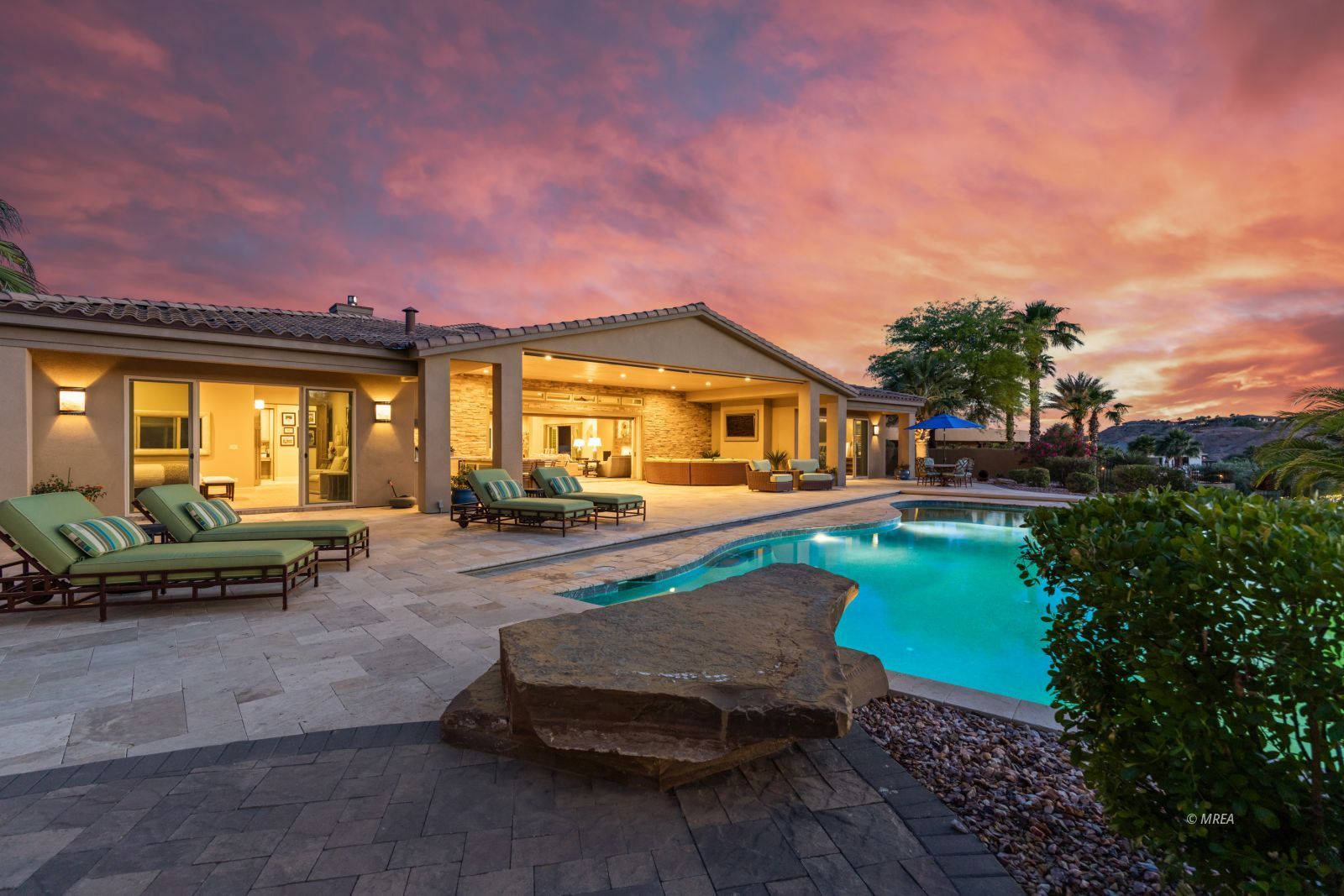 631  La Scala Dr