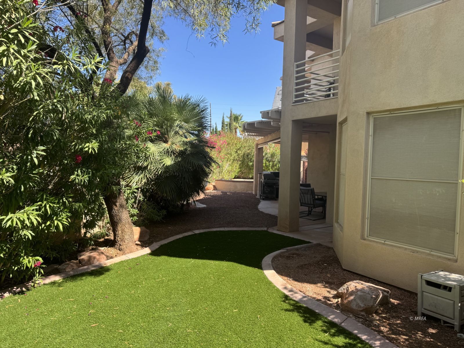 931  Monaco Cir