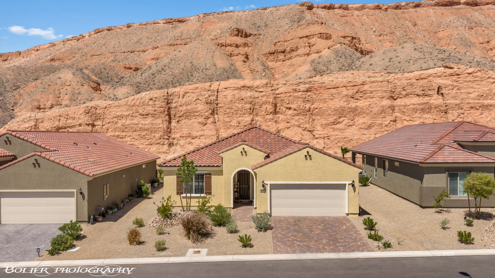 1405  Pin Cushion Ridge 