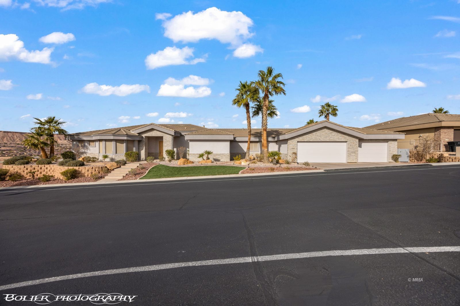 1111  Falcon Nest Ct