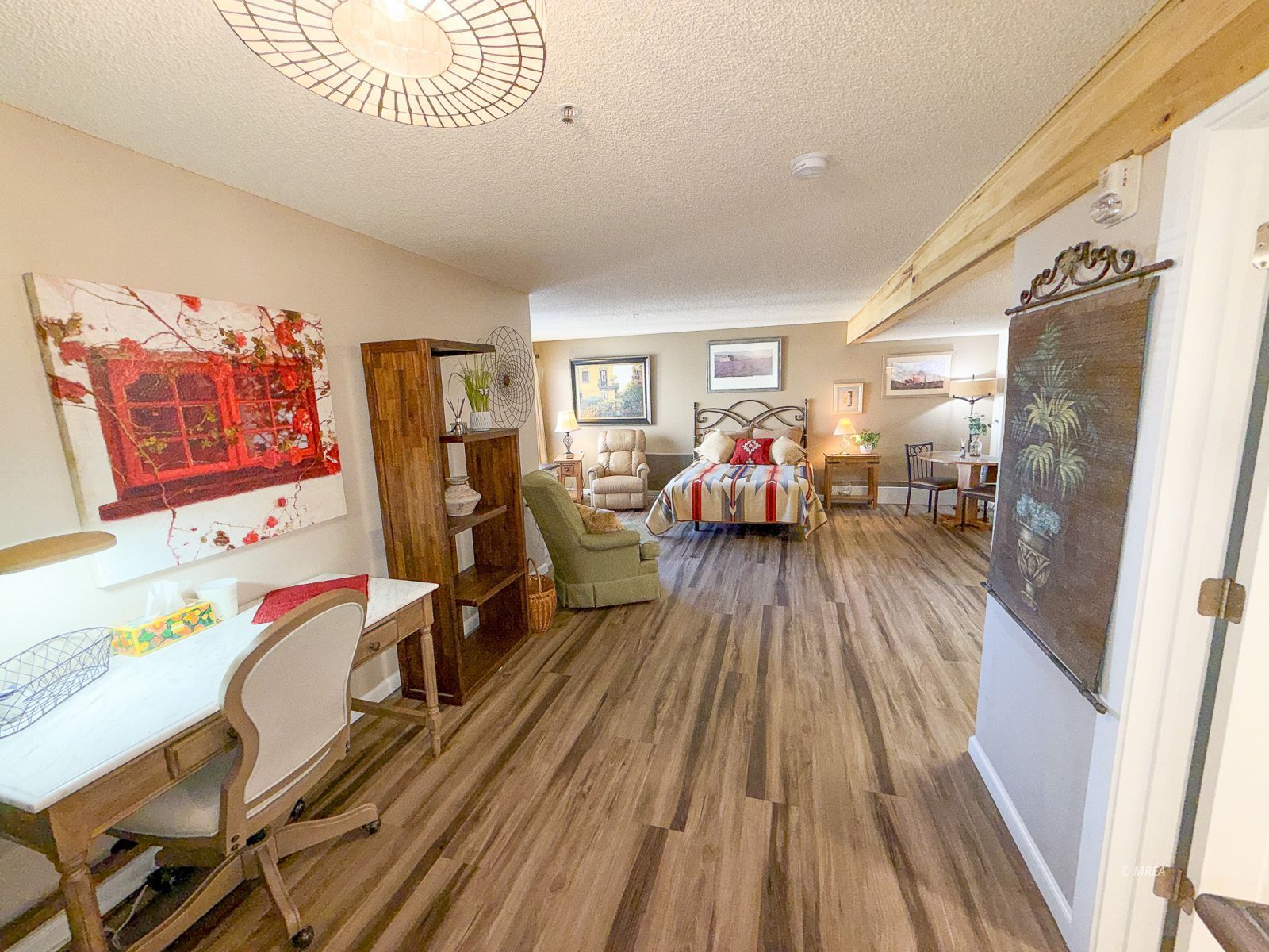 555  Highland Dr #219