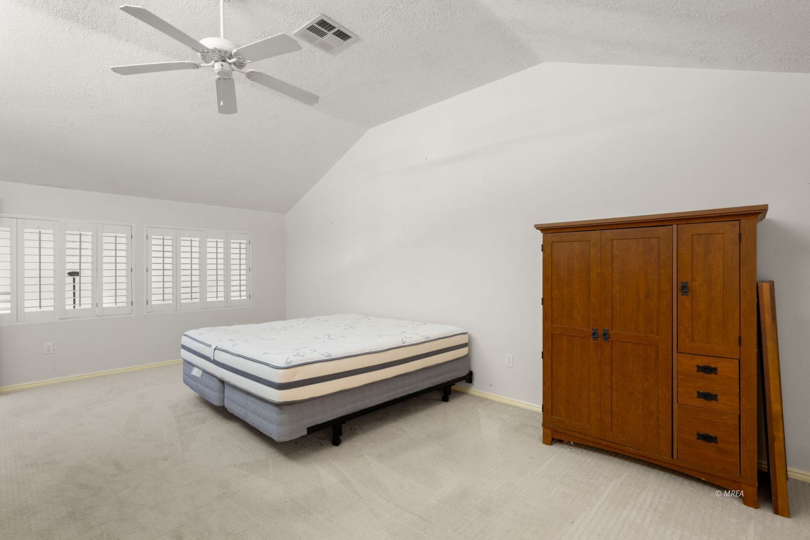 737  Mesa Springs Dr