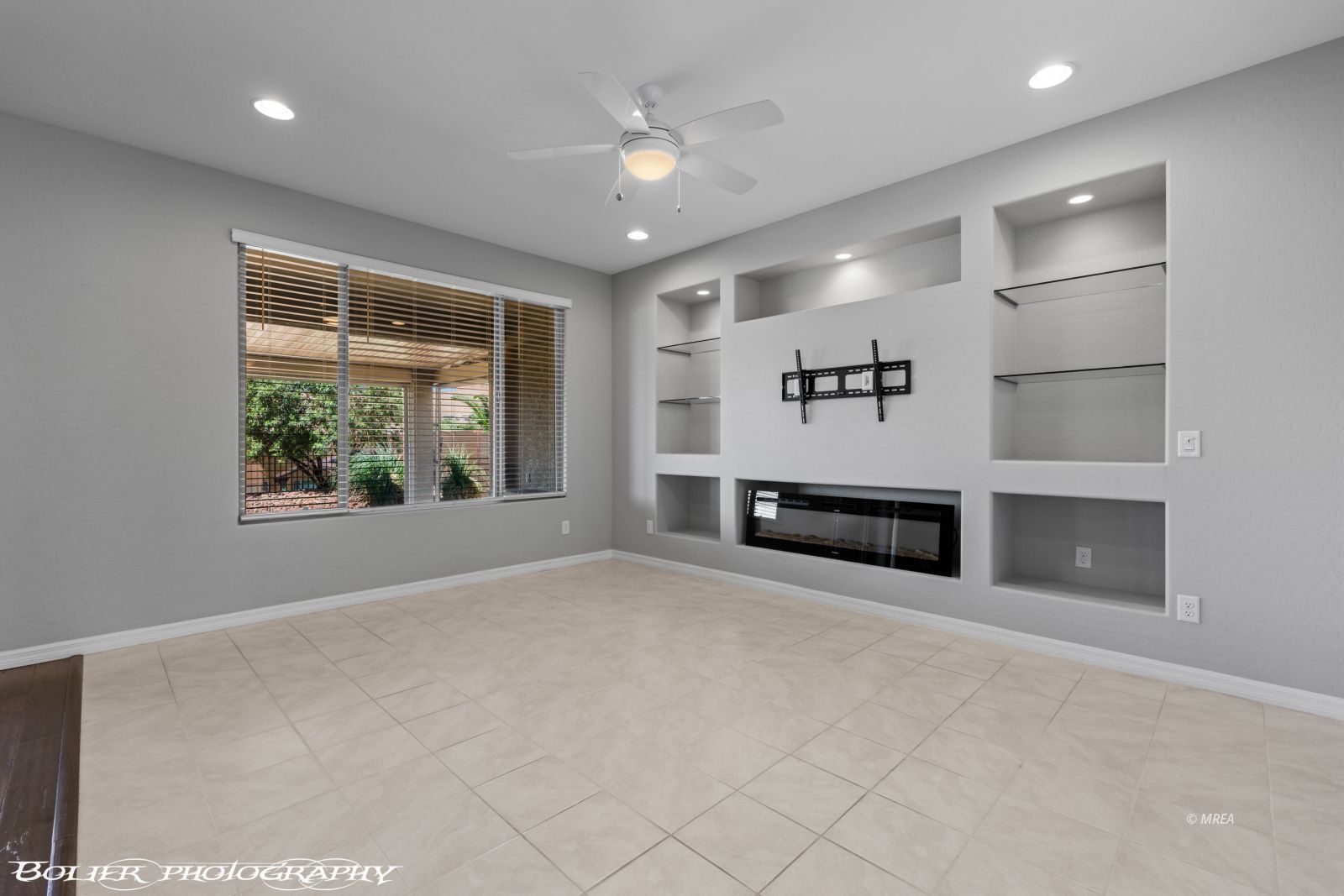 901  Emerald Pool Bluff 