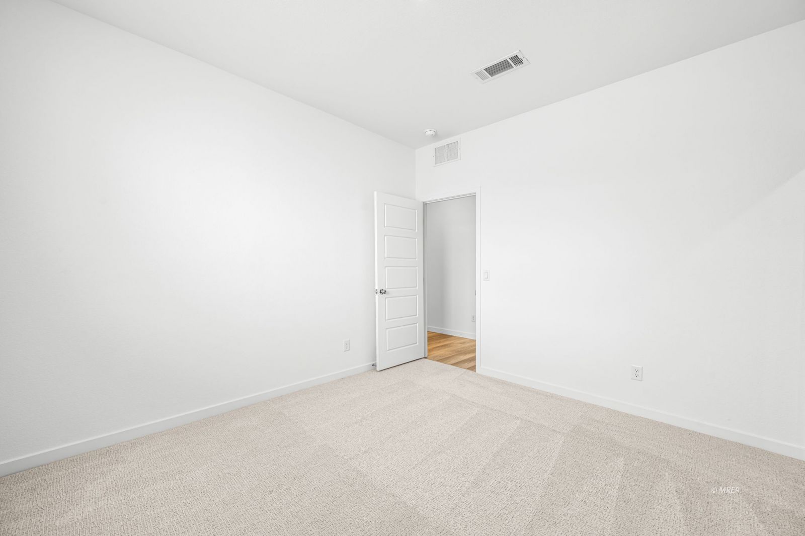307  Sam Way