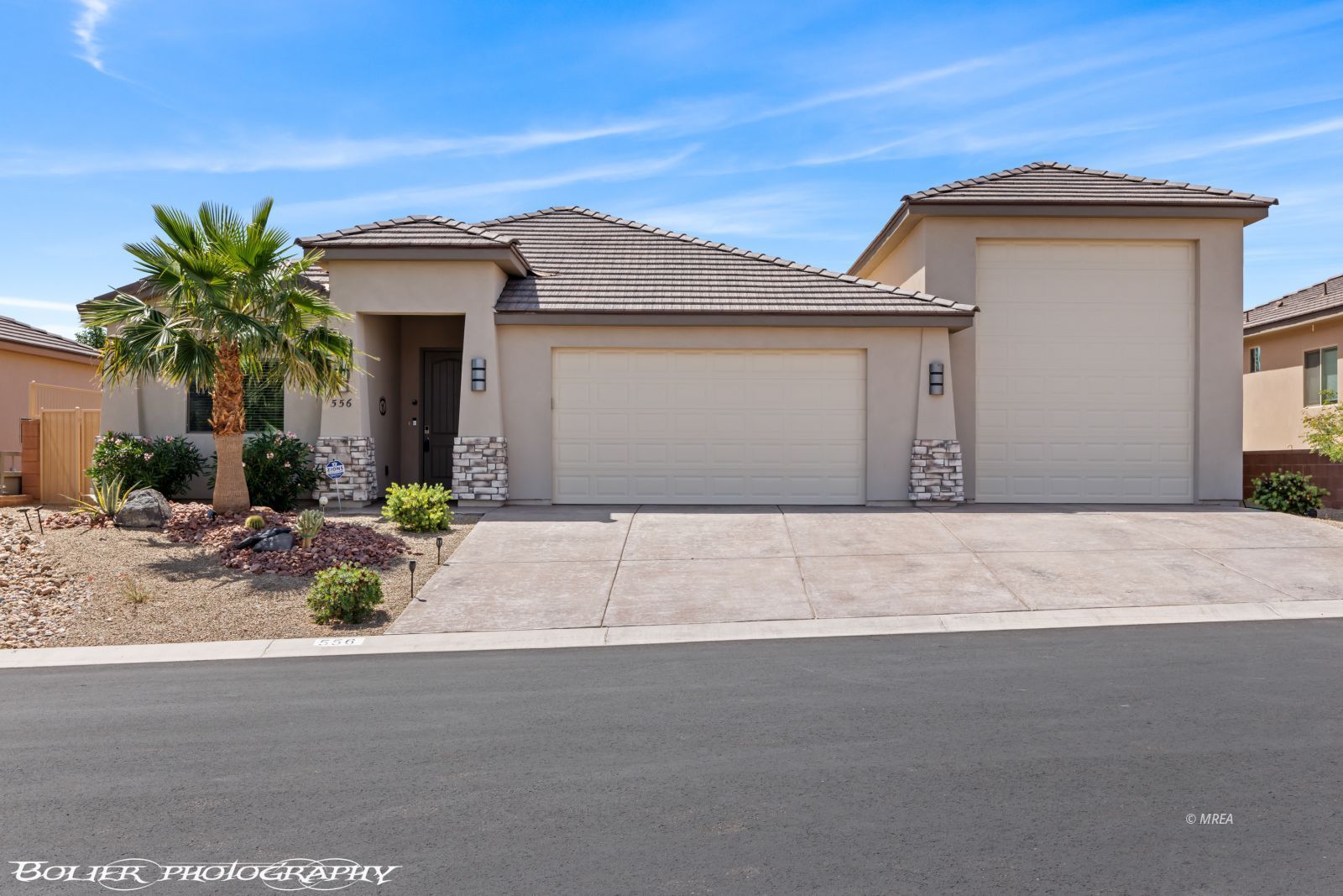 556  Quartz Way
