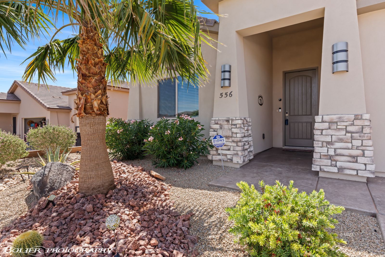 556  Quartz Way