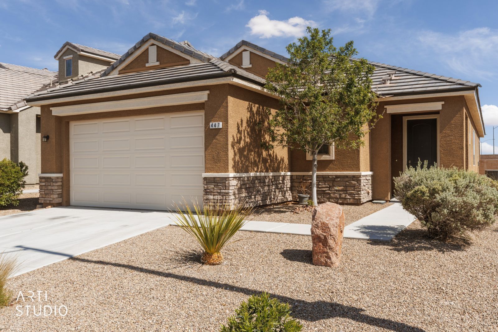 447  Paradise Valley Heights 