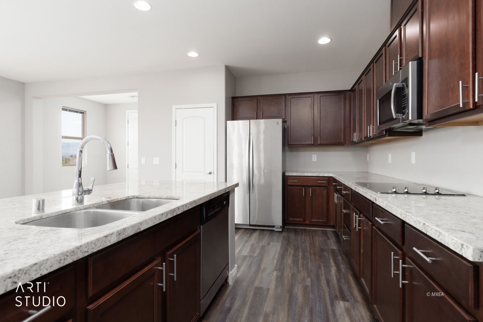 447  Paradise Valley Heights 