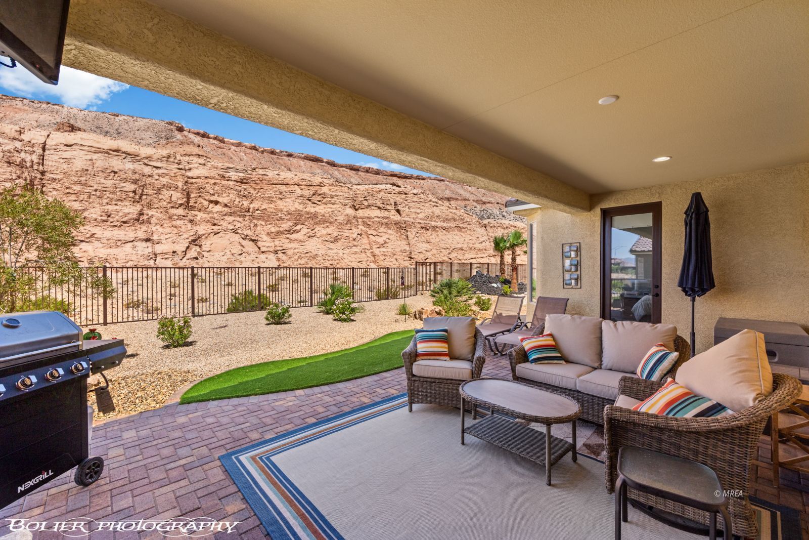 1405  Pin Cushion Ridge 