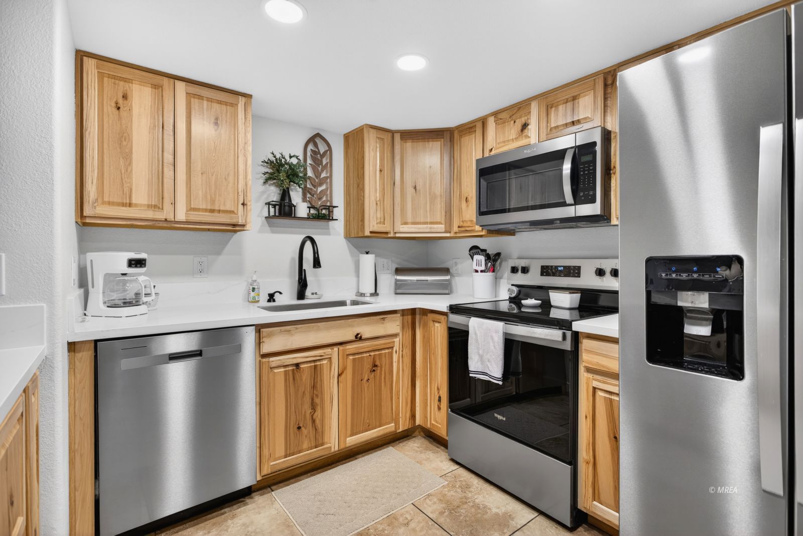 895  Mesquite Springs Dr #102