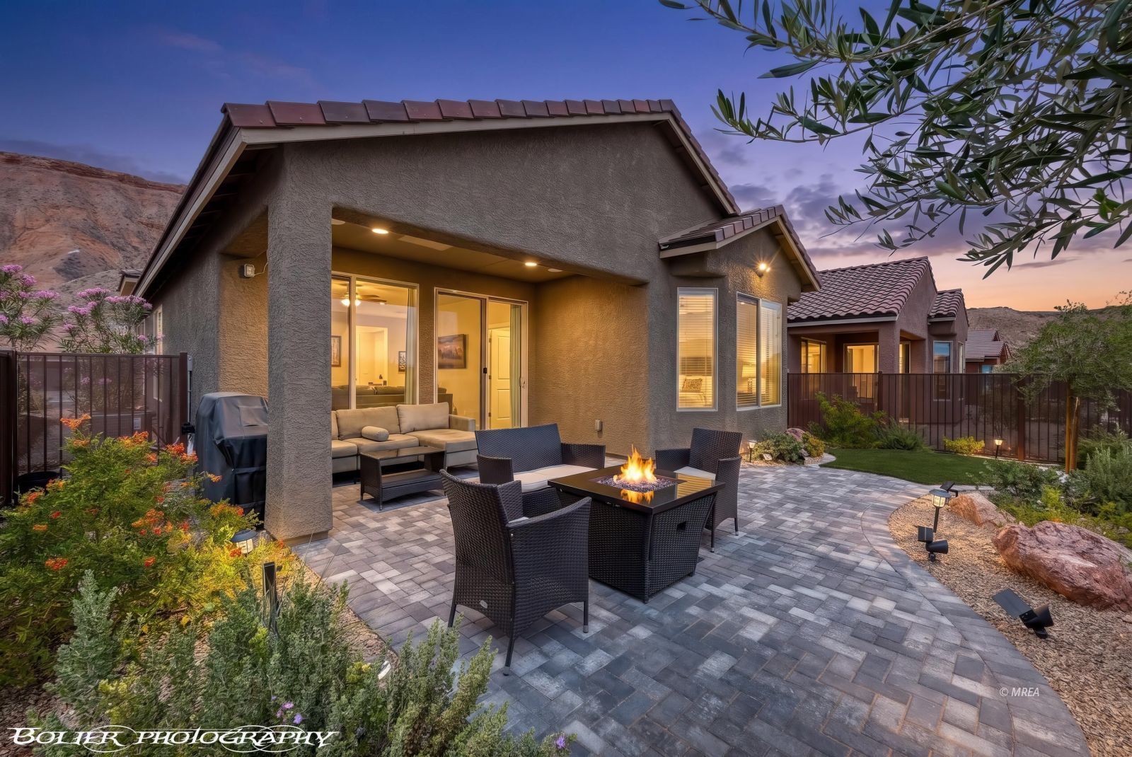 1492  Pin Cushion Ridge 