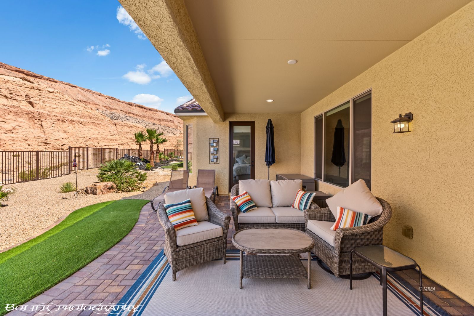 1405  Pin Cushion Ridge 