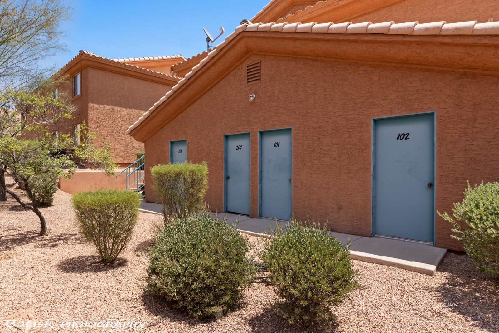 957  Mesquite Springs Dr #201