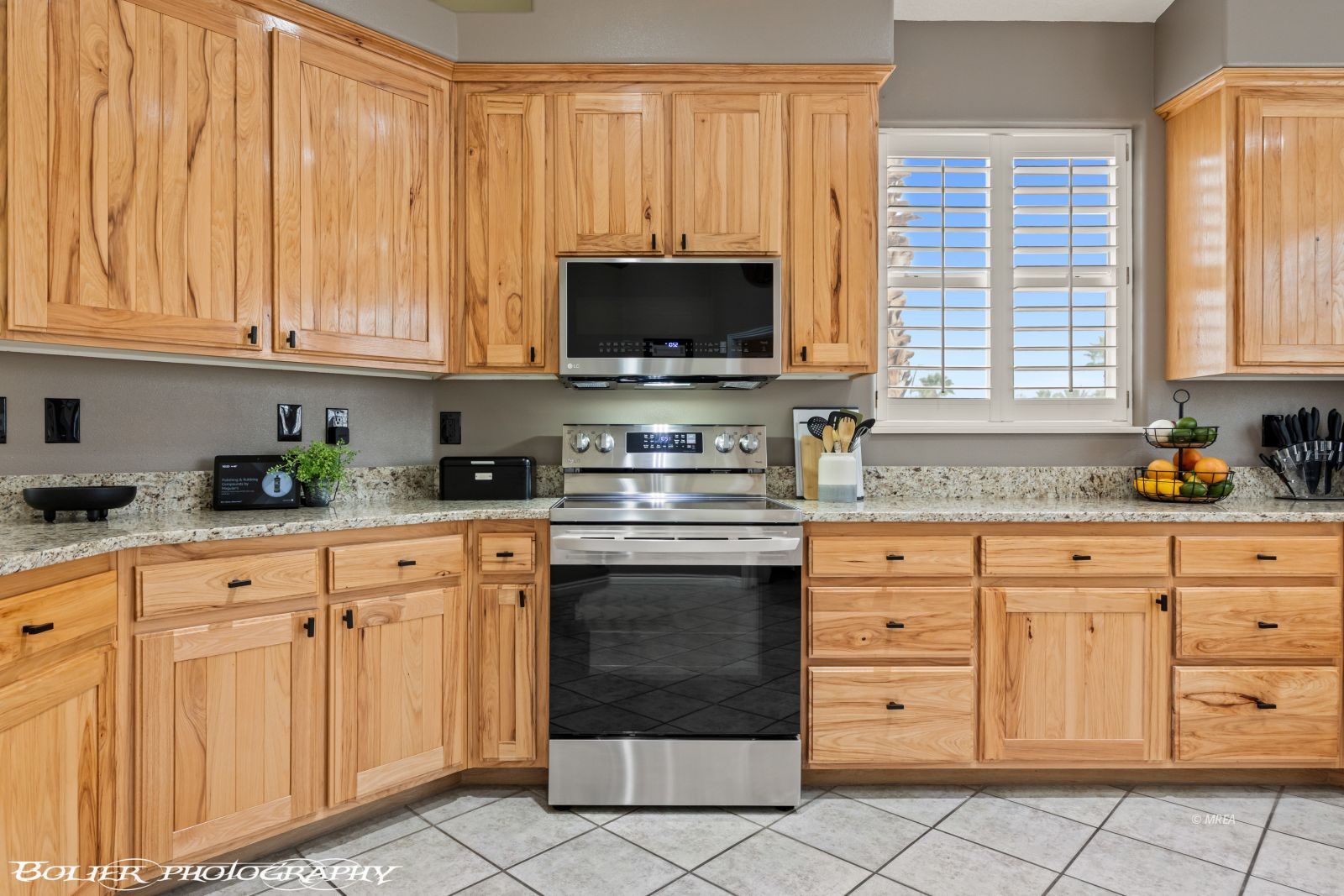 442  Crystal Canyon Dr