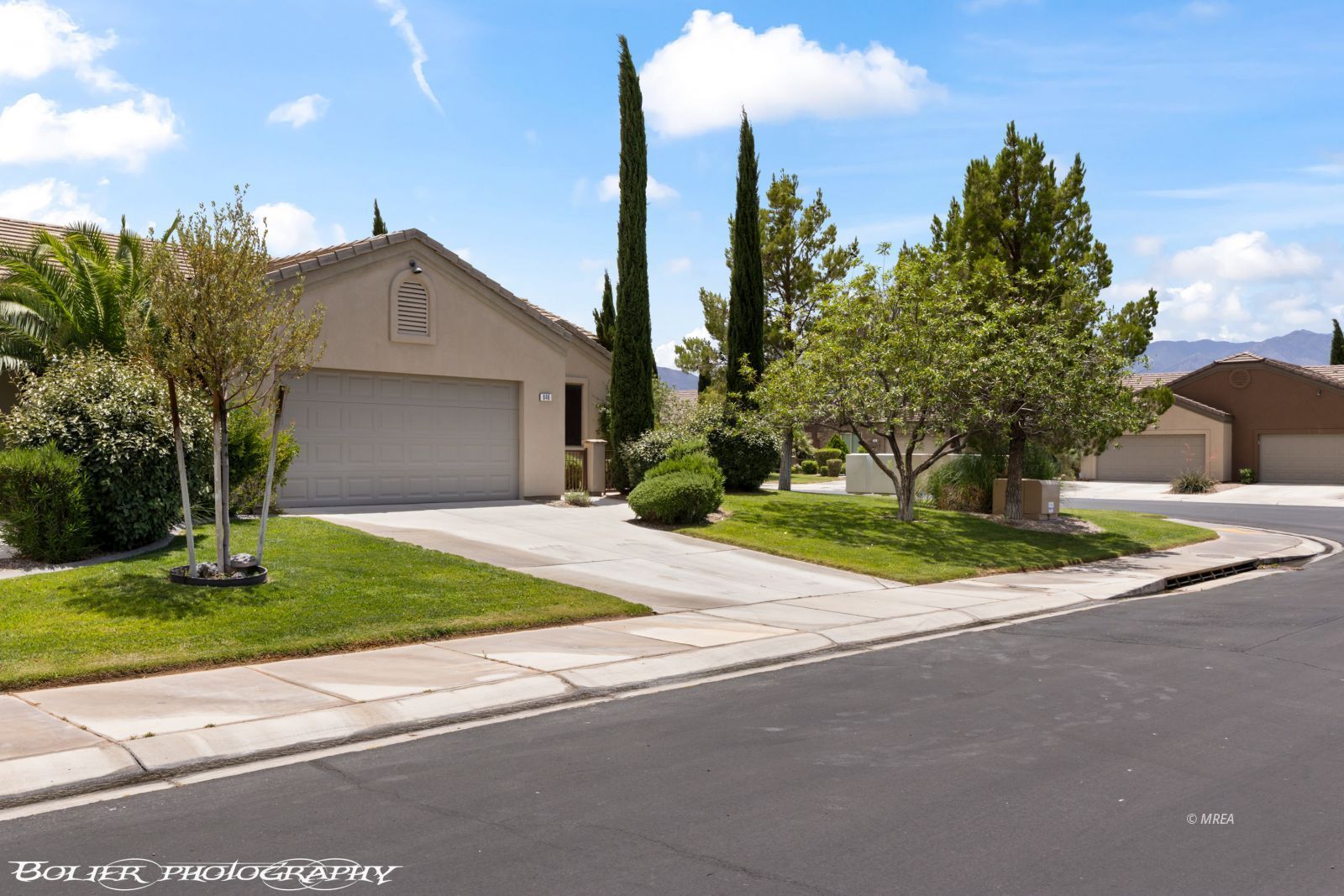 646  Jessica Dr