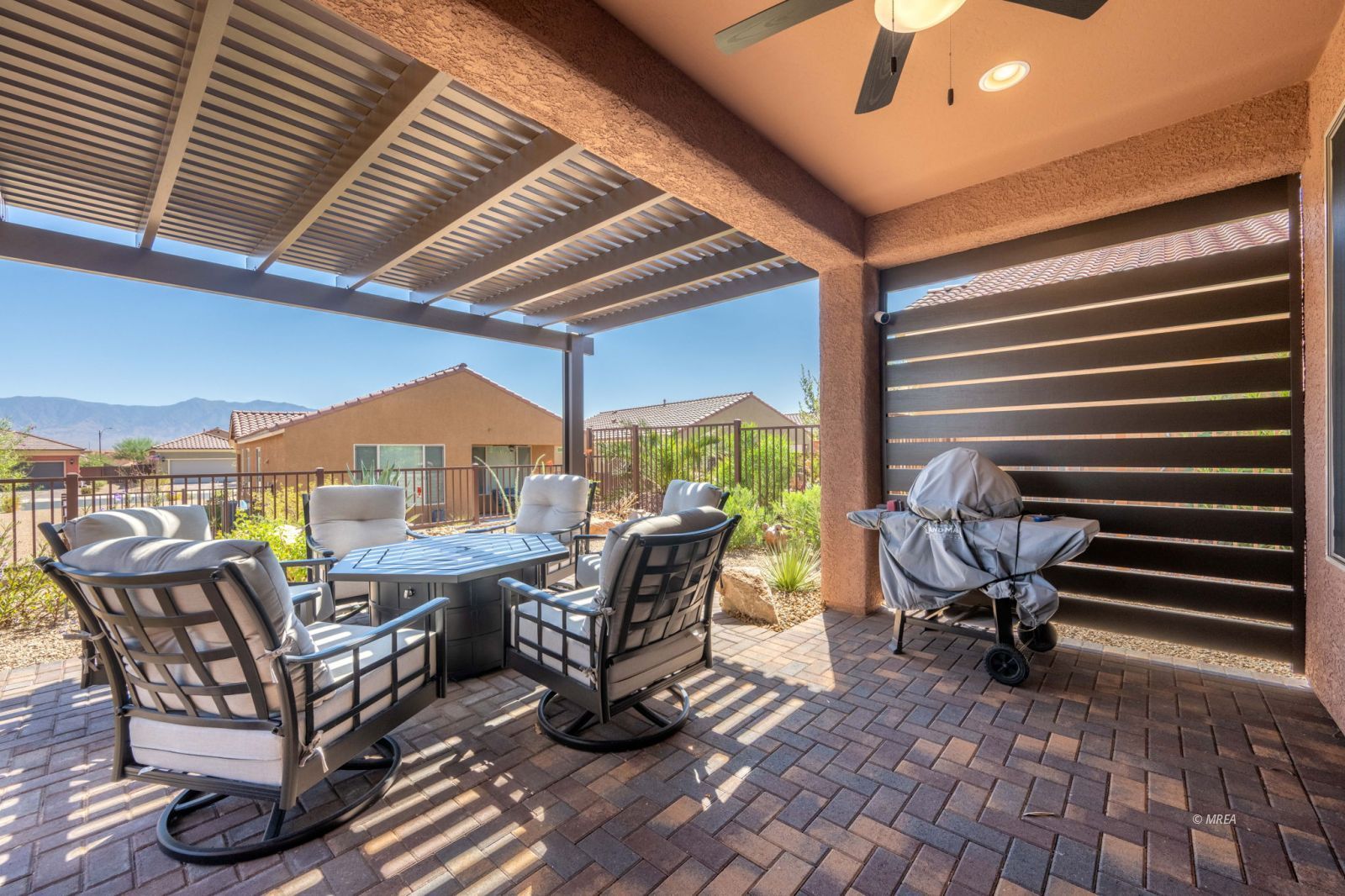1136  Dreamcatcher Bluff