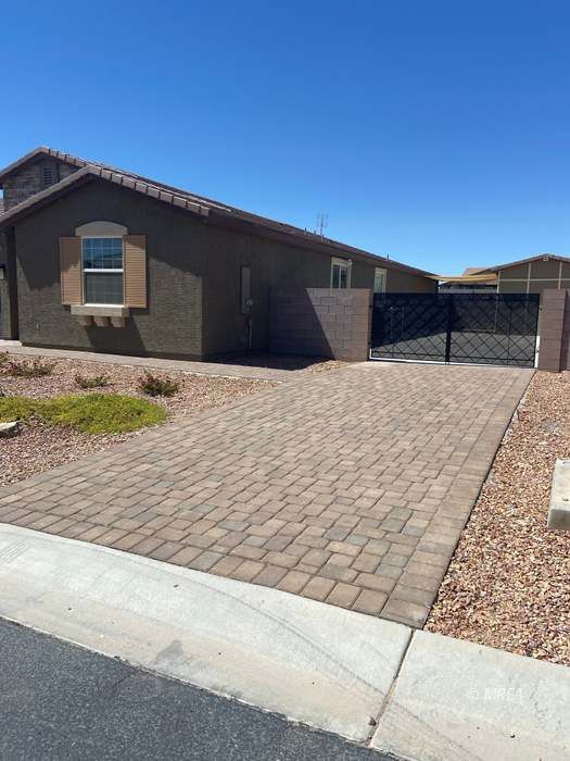 1562 Valley Home Ct, Logandale NV 89021