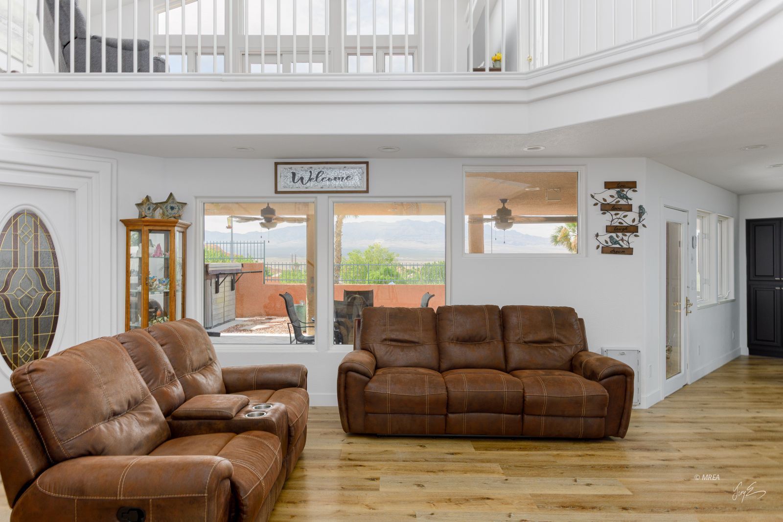 414  Crystal Canyon Dr