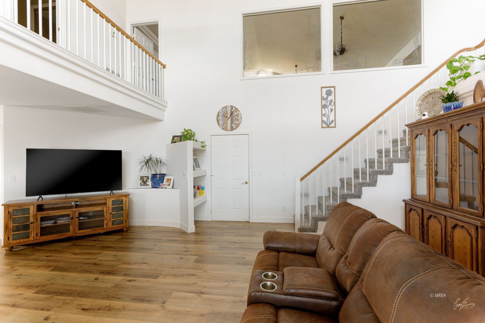 414  Crystal Canyon Dr