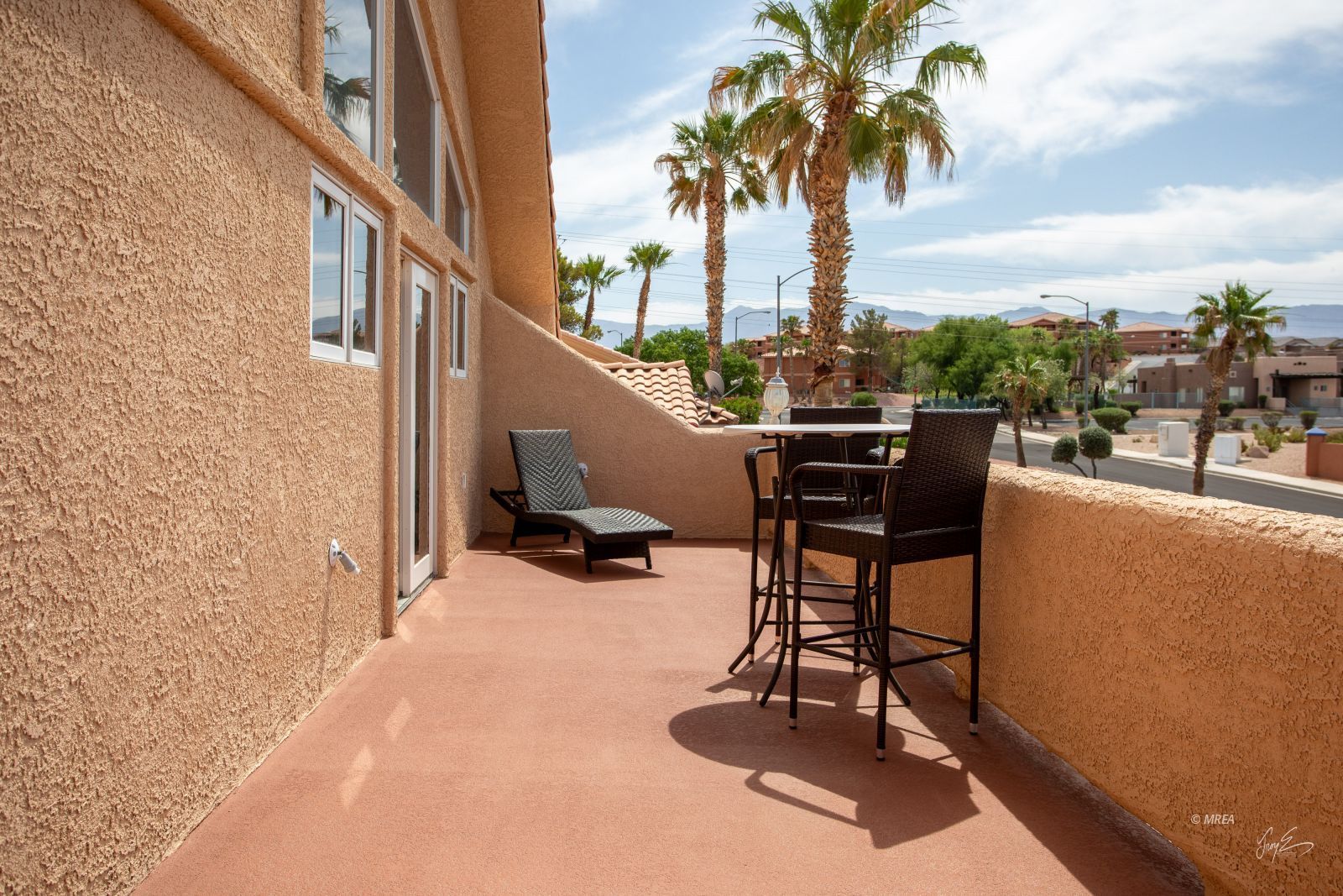 414  Crystal Canyon Dr