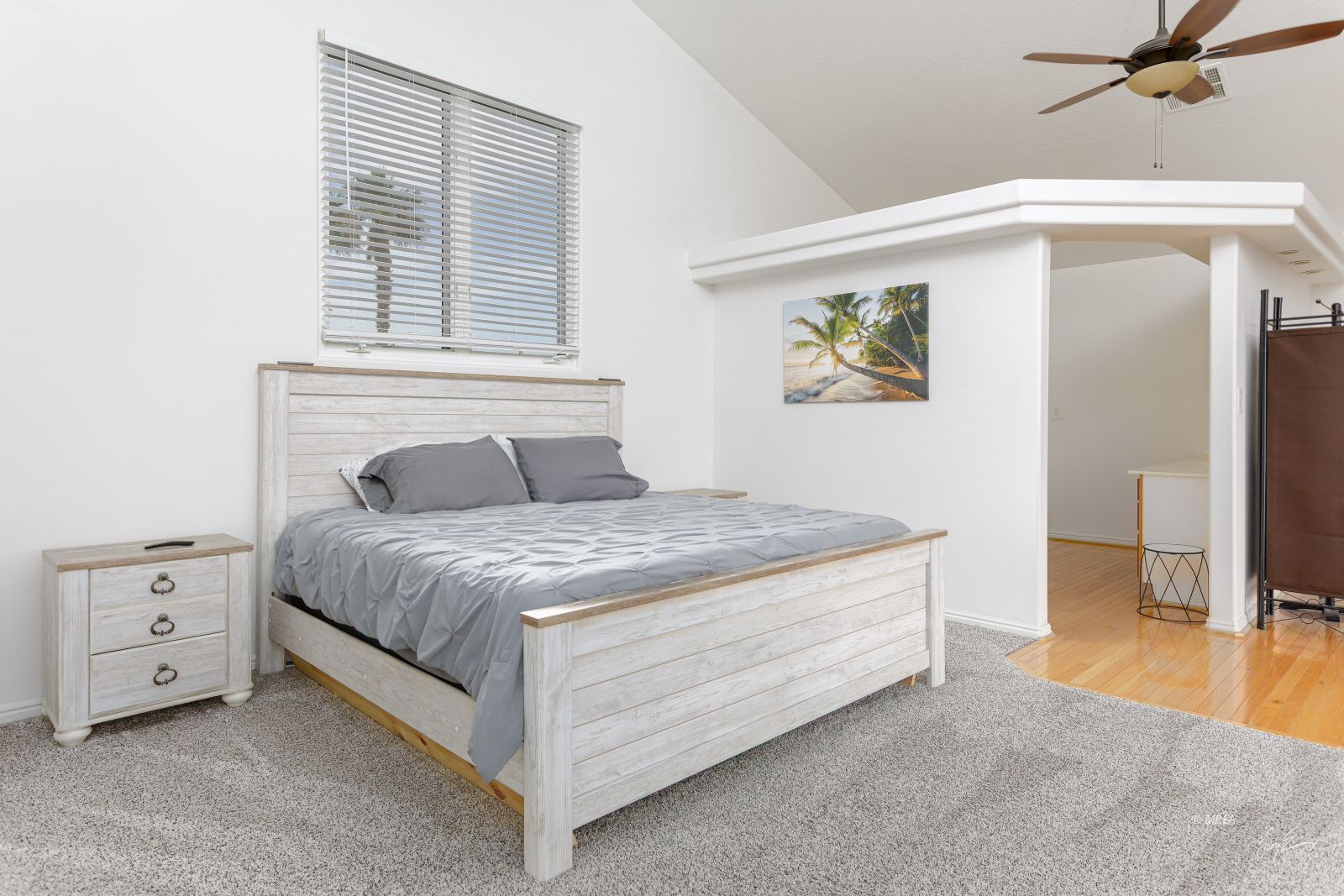 414  Crystal Canyon Dr