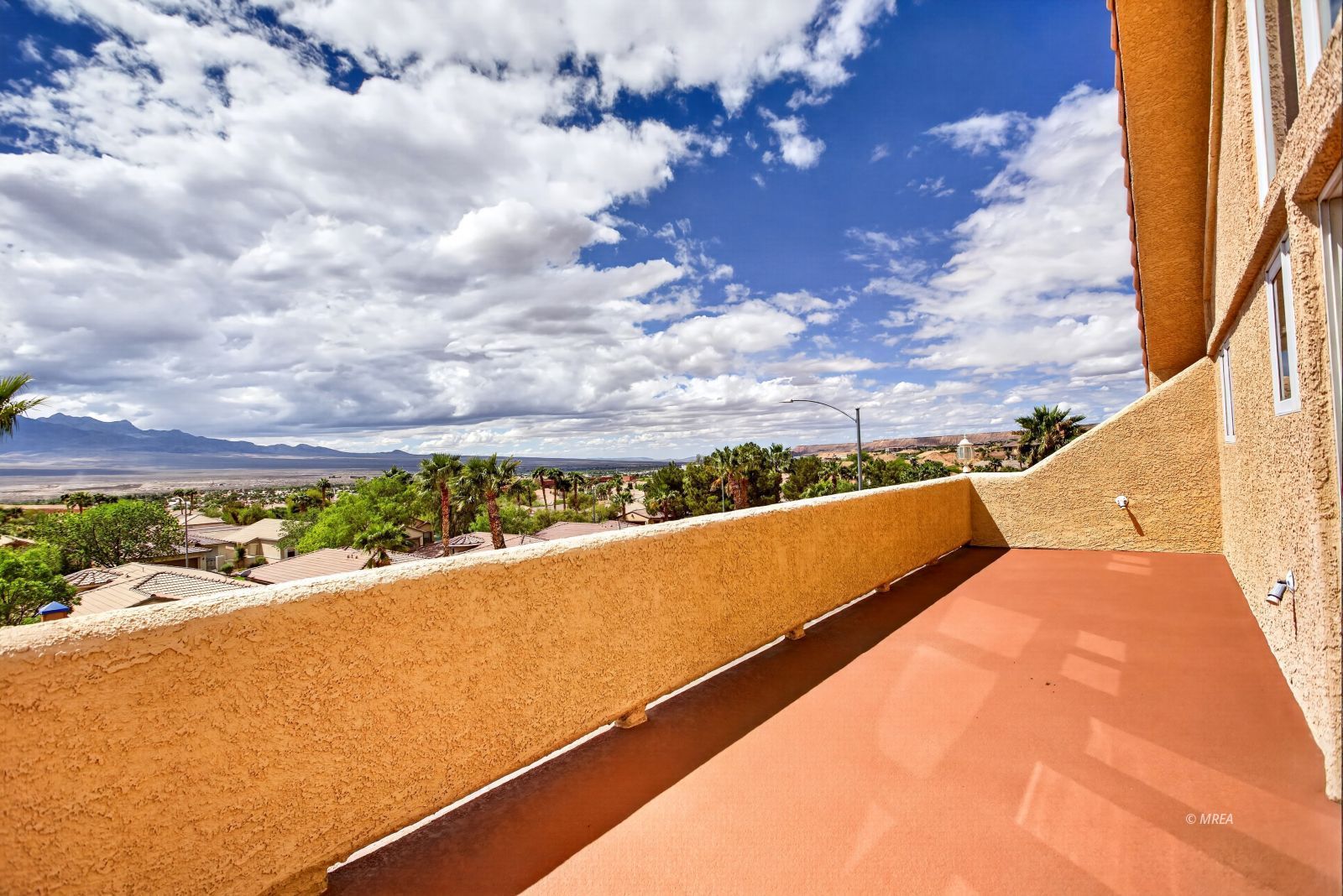 414  Crystal Canyon Dr