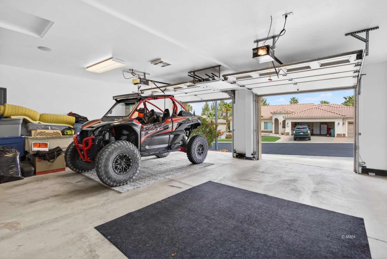 414  Crystal Canyon Dr