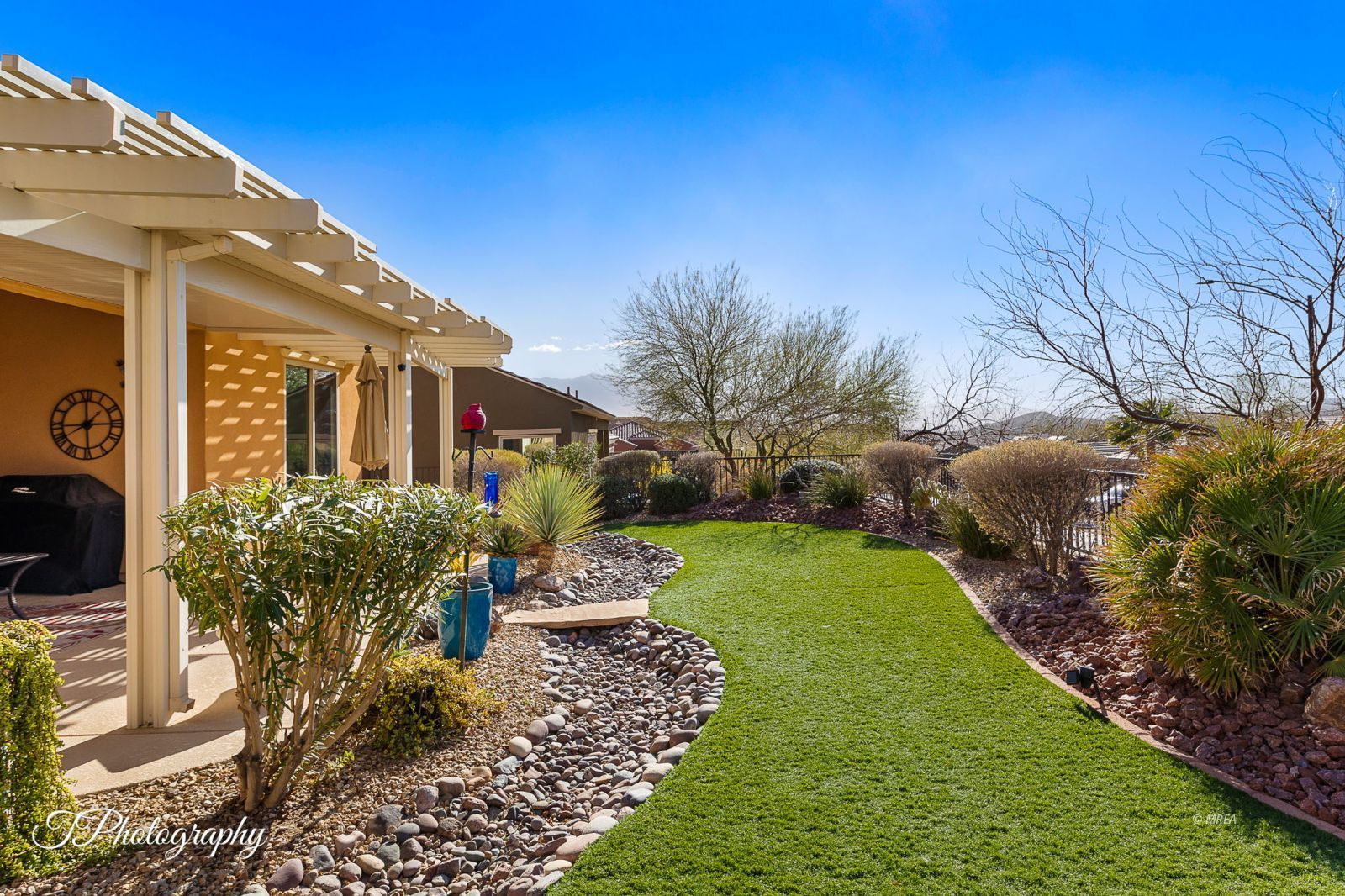 993  Starlight Terrace Way