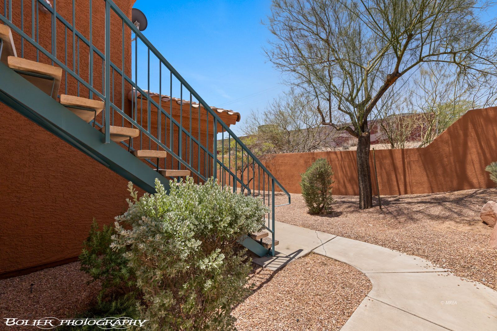 957  Mesquite Springs Dr #201